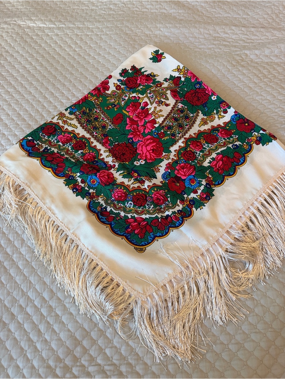 Floral Fringed Decorative Table Scarf - White with Pink & Green